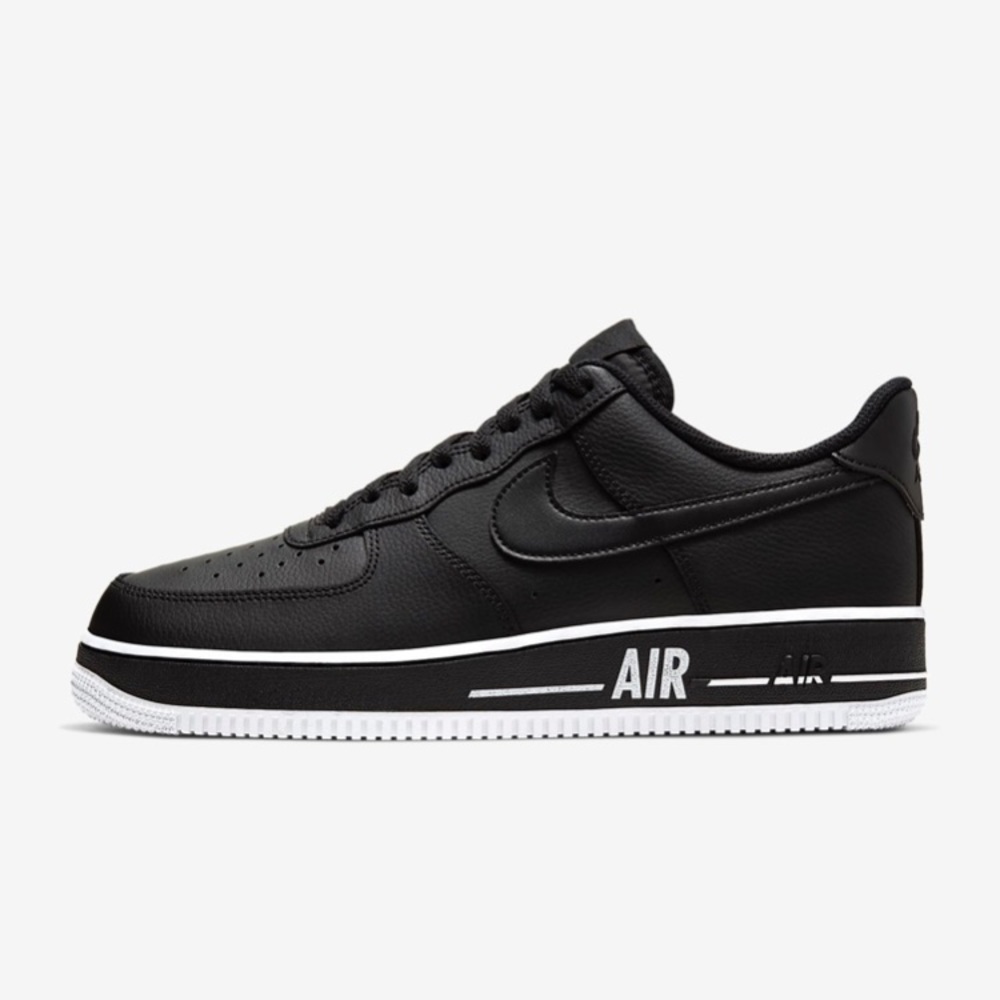 Nike Air Force 1 '07
